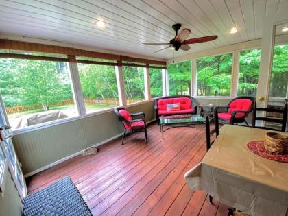 GC Adorable home 20 minutes from CannonFranconia Notch Fire Pit wifi laundry Pet friendly - image 14