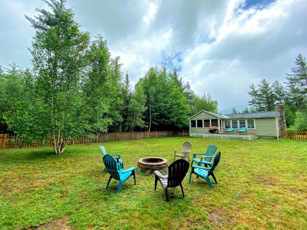 GC Adorable home 20 minutes from CannonFranconia Notch Fire Pit wifi laundry Pet friendly - image 6