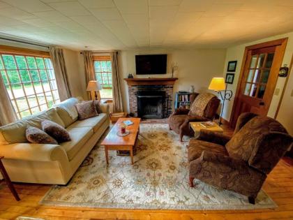 GC Adorable home 20 minutes from CannonFranconia Notch Fire Pit wifi laundry Pet friendly - image 7