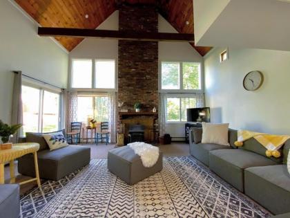 Franconia Village Retreat - homey small town feel close to tons of area attractions! - image 10