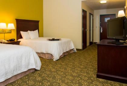 Hampton Inn Frankfort - image 15