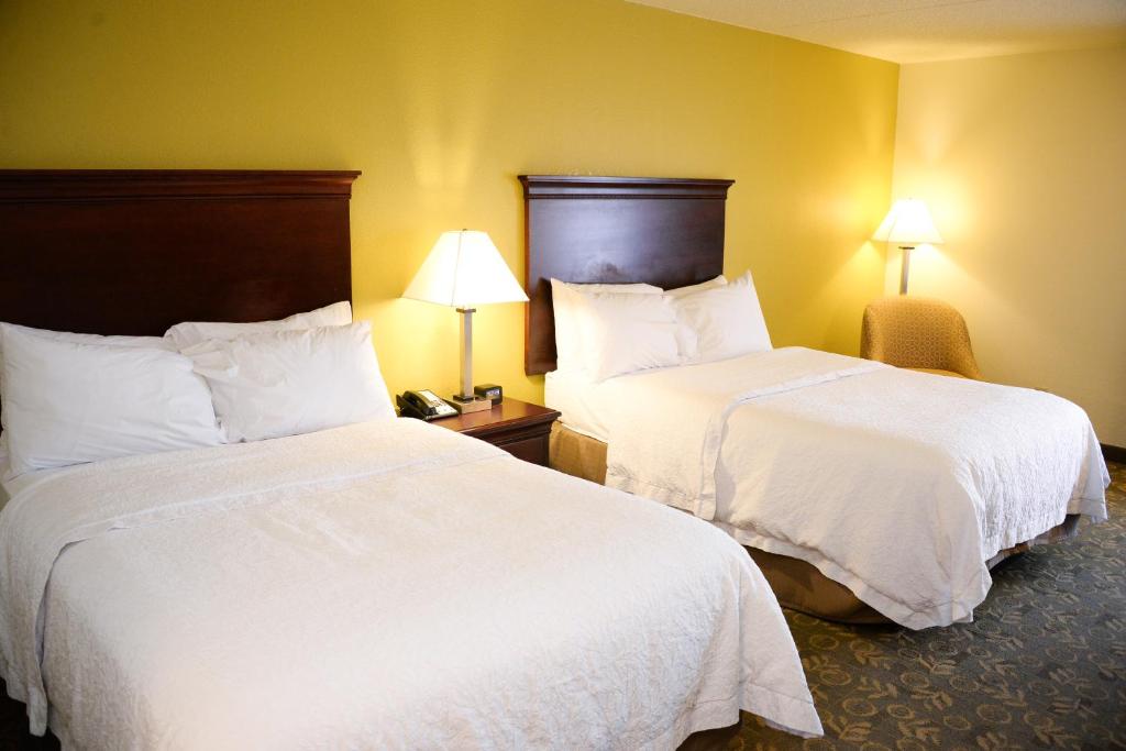 Hampton Inn Frankfort - image 2