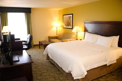 Hampton Inn Frankfort - image 5