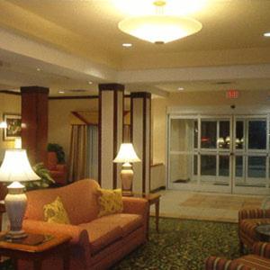 Fairfield Inn & Suites Frankfort - image 6