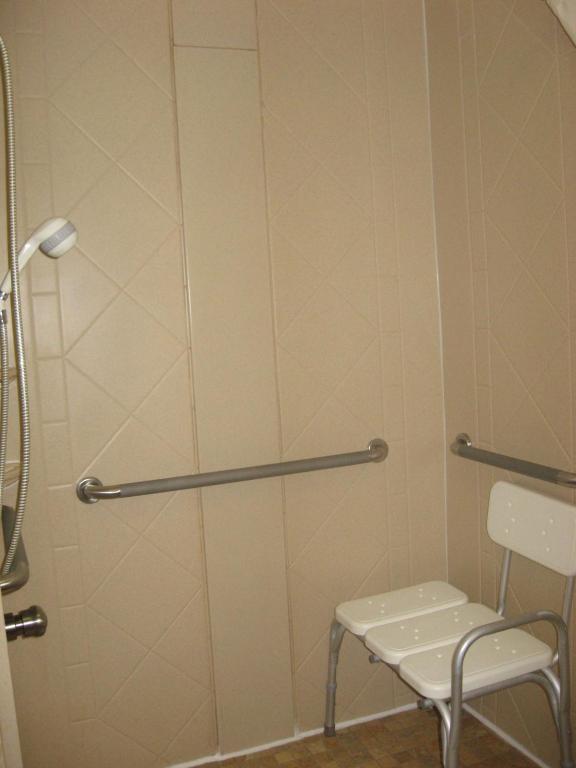 Hampton Inn Franklin - image 7