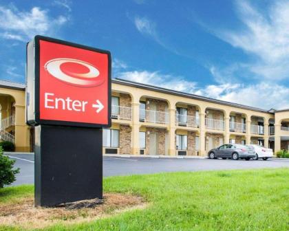 Econo Lodge Franklin - image 3