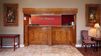 Best Western Forest Inn - image 14