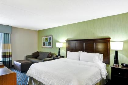 Hampton Inn Franklin - image 9