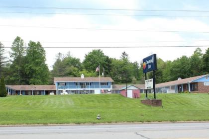 Colonial Inn Franklin - image 9