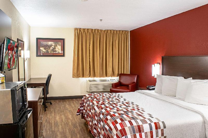 Red Roof Inn & Suites Middletown - Franklin - main image