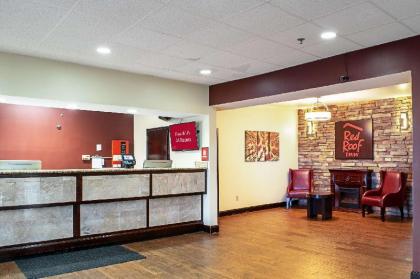 Red Roof Inn & Suites Middletown - Franklin - image 10