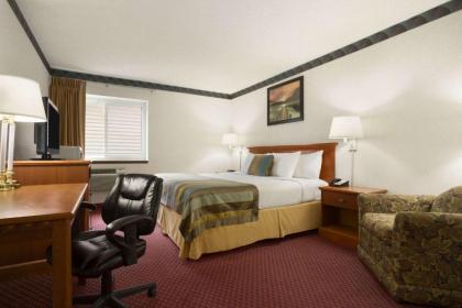 Days Inn by Wyndham Middletown - image 11