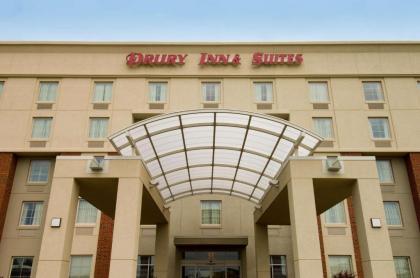 Drury Inn & Suites Middletown Franklin - image 4