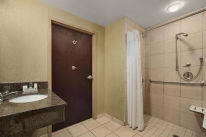 Hilton Garden Inn Nashville/Franklin-Cool Springs - image 4