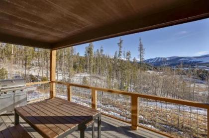 Luxury Chalet #106 Near Resort With Hot Tub & Great Views - FREE Activities & Equipment Rentals Daily - image 2