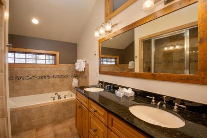 12 Yukon Lane Townhome - image 1