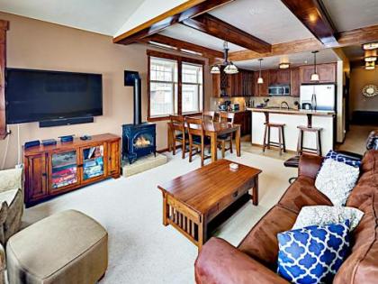 New Listing mountain Haven On Ski Shuttle Route townhouse Colorado