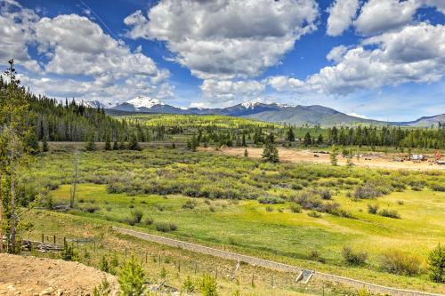 Winter Park Condo with Hot Tub and Mountain Views! - image 5