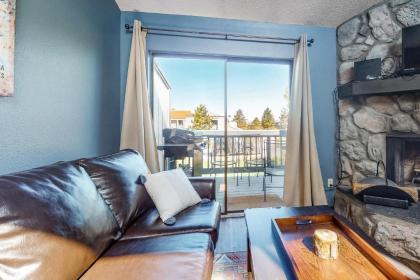 Modern Meadow Ridge Condo - image 2