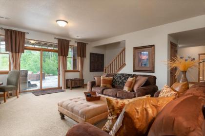 Luxury Chalet #250 Near Resort Hot Tub Fire Pit & Great Views - FREE Activities & Equipment Rentals Daily - image 12