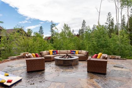 Luxury Chalet #250 Near Resort Hot Tub Fire Pit & Great Views - FREE Activities & Equipment Rentals Daily - image 18