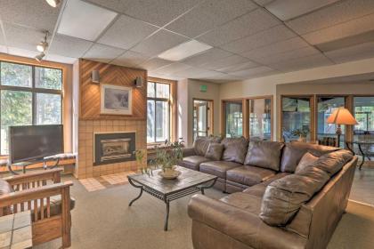 Winter Park Condo with Pool about 3Mi to Ski Resort - image 17