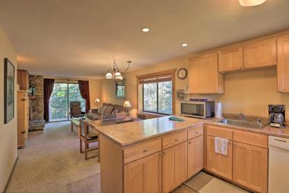 Winter Park Condo with Pool about 3Mi to Ski Resort - image 9