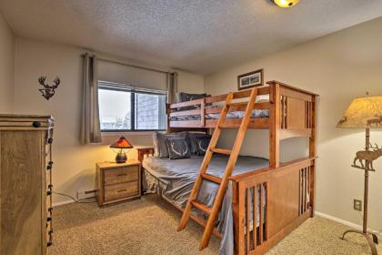 Fraser Condo with Balcony Walk to Ski Shuttle! - image 16