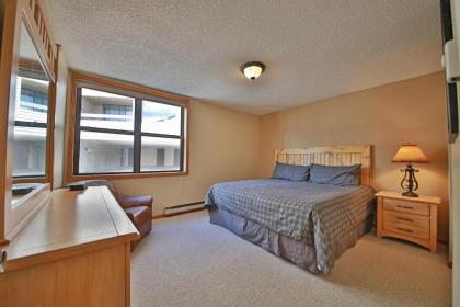 Snowblaze Condominiums - image 11