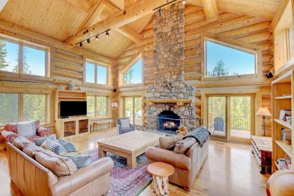 Ranch Creek Luxury Log Home Hot Tub & Great Views - FREE Activities & Equipment Rentals Daily - image 16