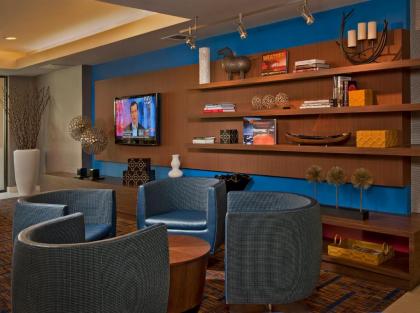 Courtyard by Marriott Frederick - image 10