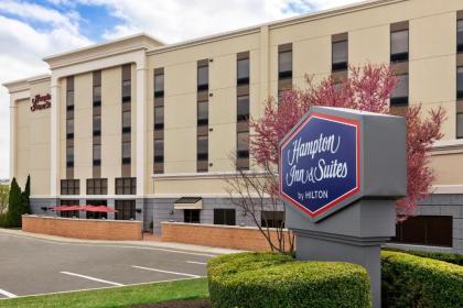 Hampton Inn & Suites Frederick/Fort Detrick - image 11