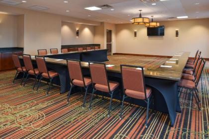 Hampton Inn Frederick - image 11