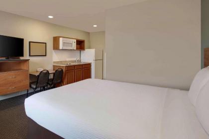 WoodSpring Suites Frederick I-70 - image 7