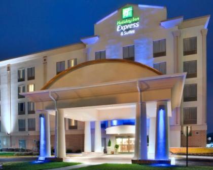 Holiday Inn Express Hotel  Suites Fredericksburg an IHG Hotel Virginia