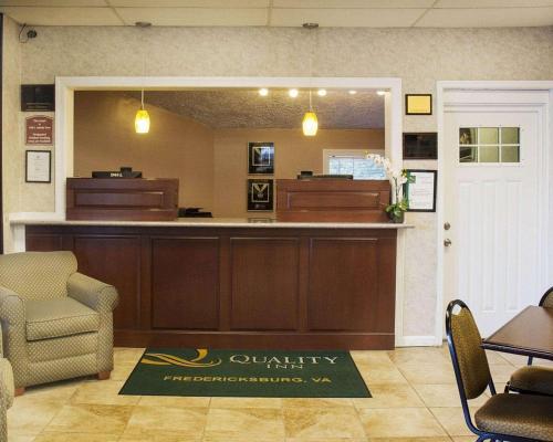 Quality Inn Fredericksburg near Historic Downtown - image 3