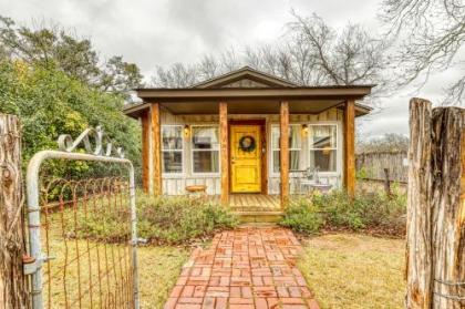 Apartment in Fredericksburg Texas