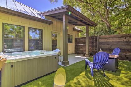 Romantic Wine Country Escape with Hot Tub and Patio! - image 18