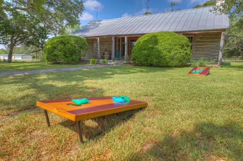 Historic Log Cabin Retreat Near Town on 5 Acres! - image 2