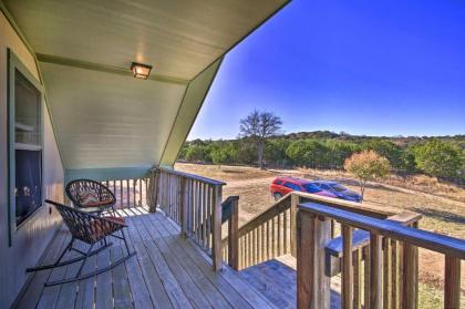 Cozy Cottage Close to Hill Country Vineyards! - image 5