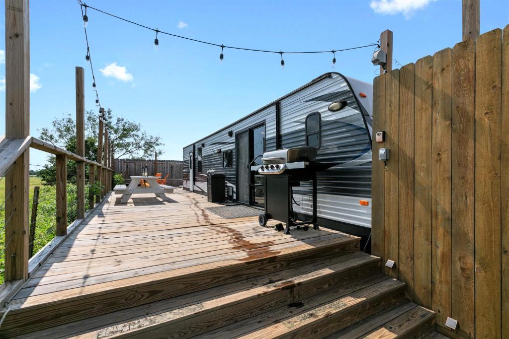 Stunning Luxury Travel Trailer Home with Hot Tub and Grill - main image