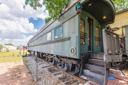 Pullman Train Car - image 2