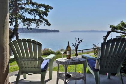 187   mutiny Bay Condo Freeland Washington