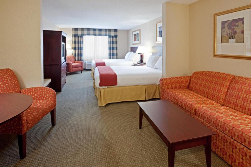 Holiday Inn Express Hotel & Suites Freeport an IHG Hotel - image 6