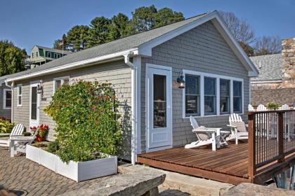 Heron Cottage on Casco Bay with Deck and Dock Access! - image 7