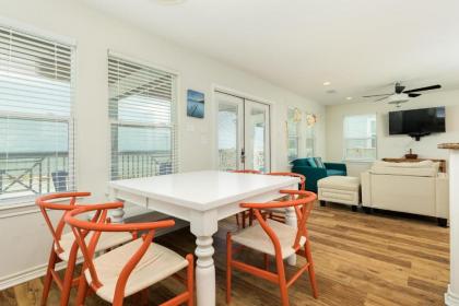 Annie by the Sea - Direct Oceanfront Views from Multi-Tiered Deck! - image 16