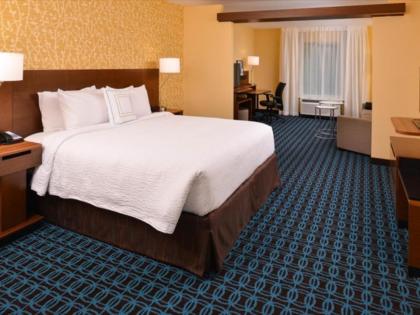 Fairfield Inn & Suites by Marriott Fremont - image 7