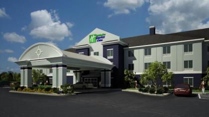 Holiday Inn Express & Suites North Fremont an IHG Hotel - image 2