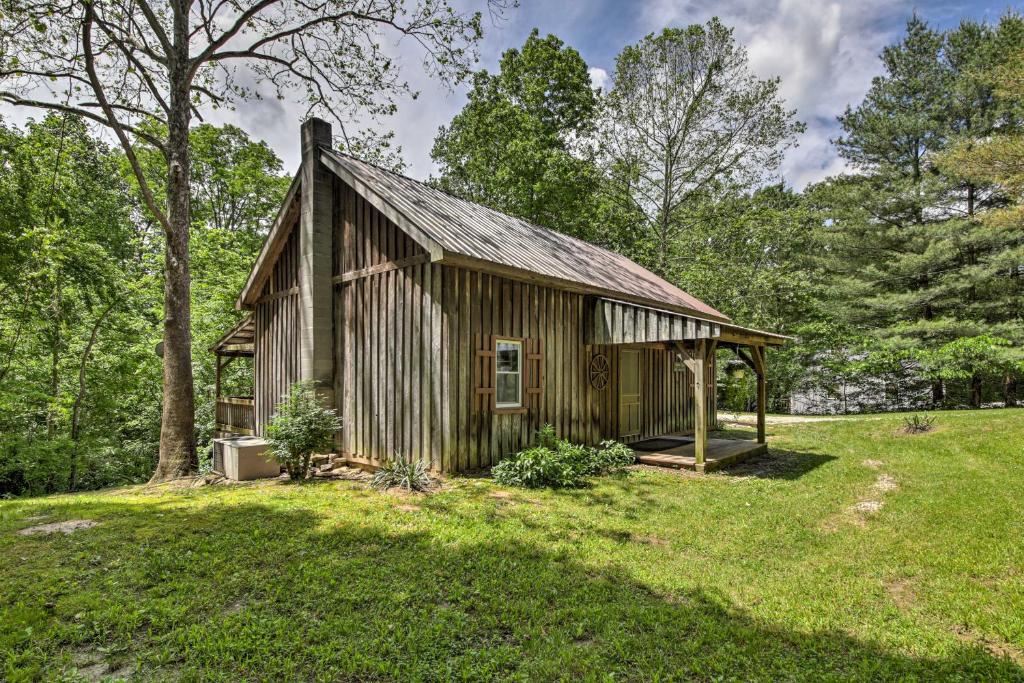 Waters Edge Retreat with Deck on Patoka Lake! - main image