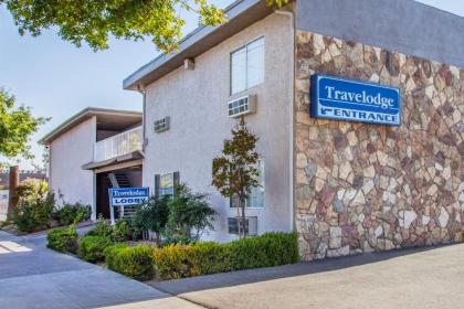 Travelodge by Wyndham Fresno Yosemite Area - image 13